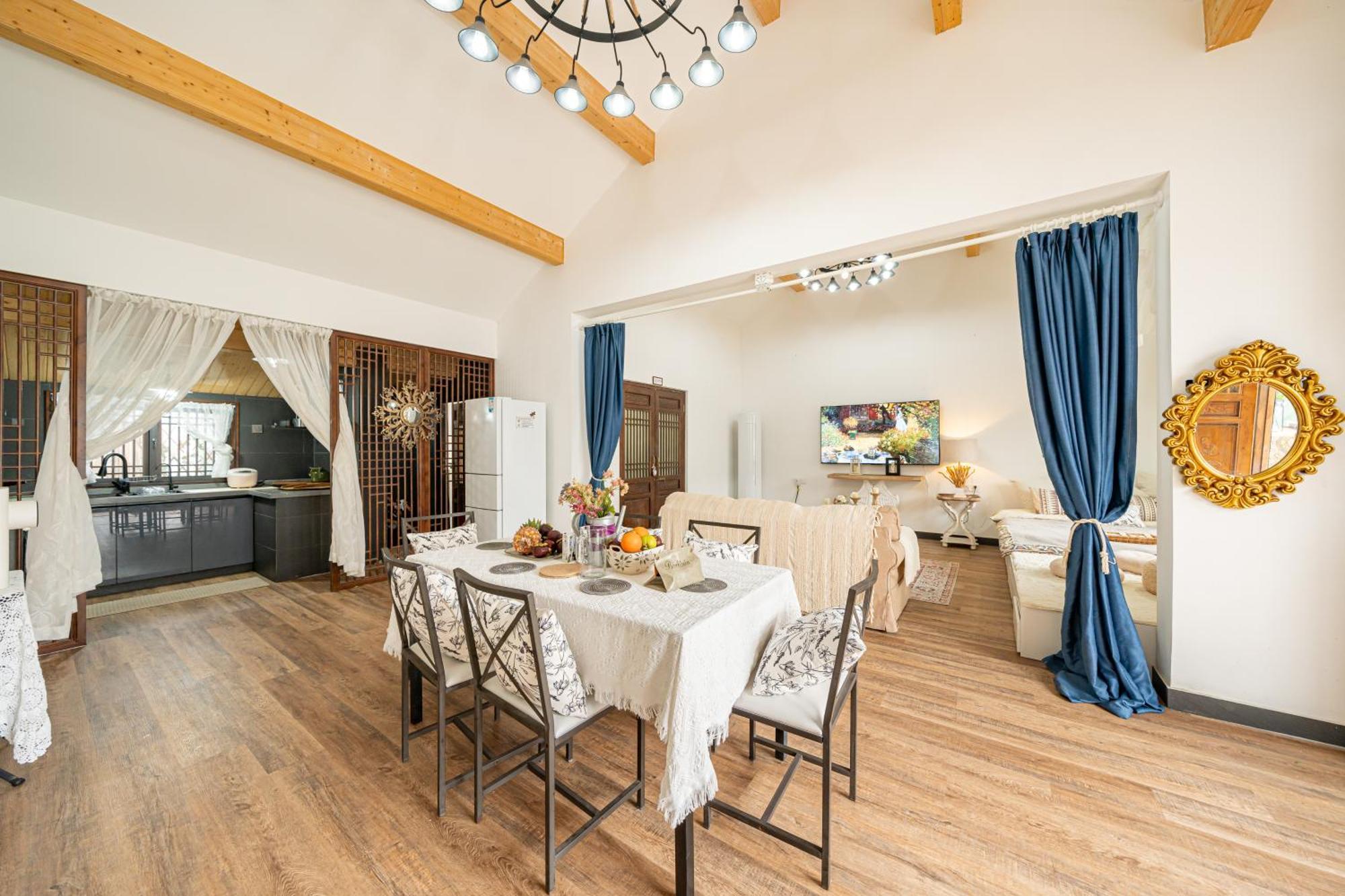 Riverview Vacation Villa Shanghai